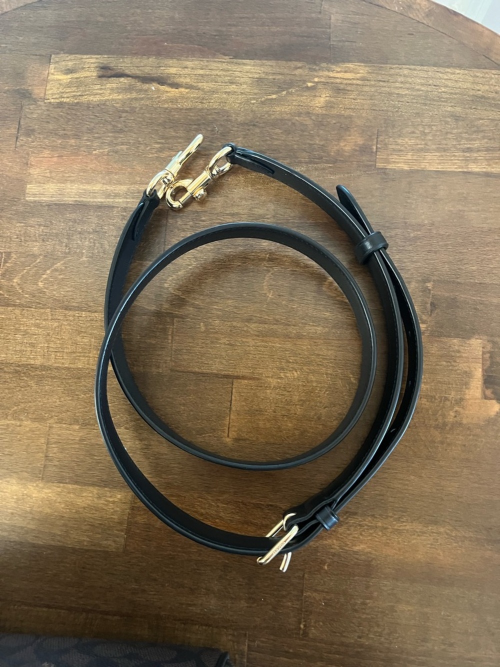 Coach large Rowan in signature canvas walnut/black with gold hardware - Picture 3 of 11